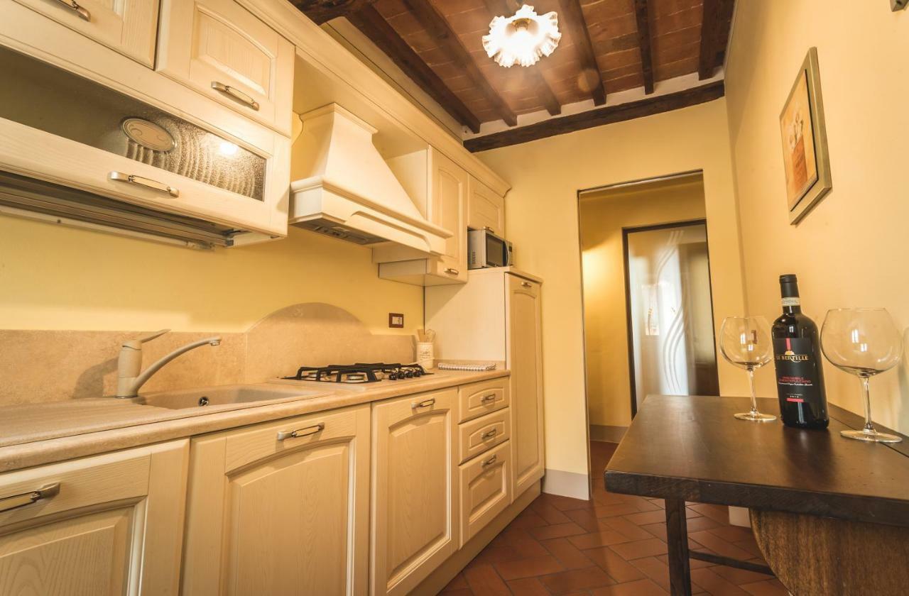 Luxury Apartment Piazza Grande Montepulciano Exterior photo